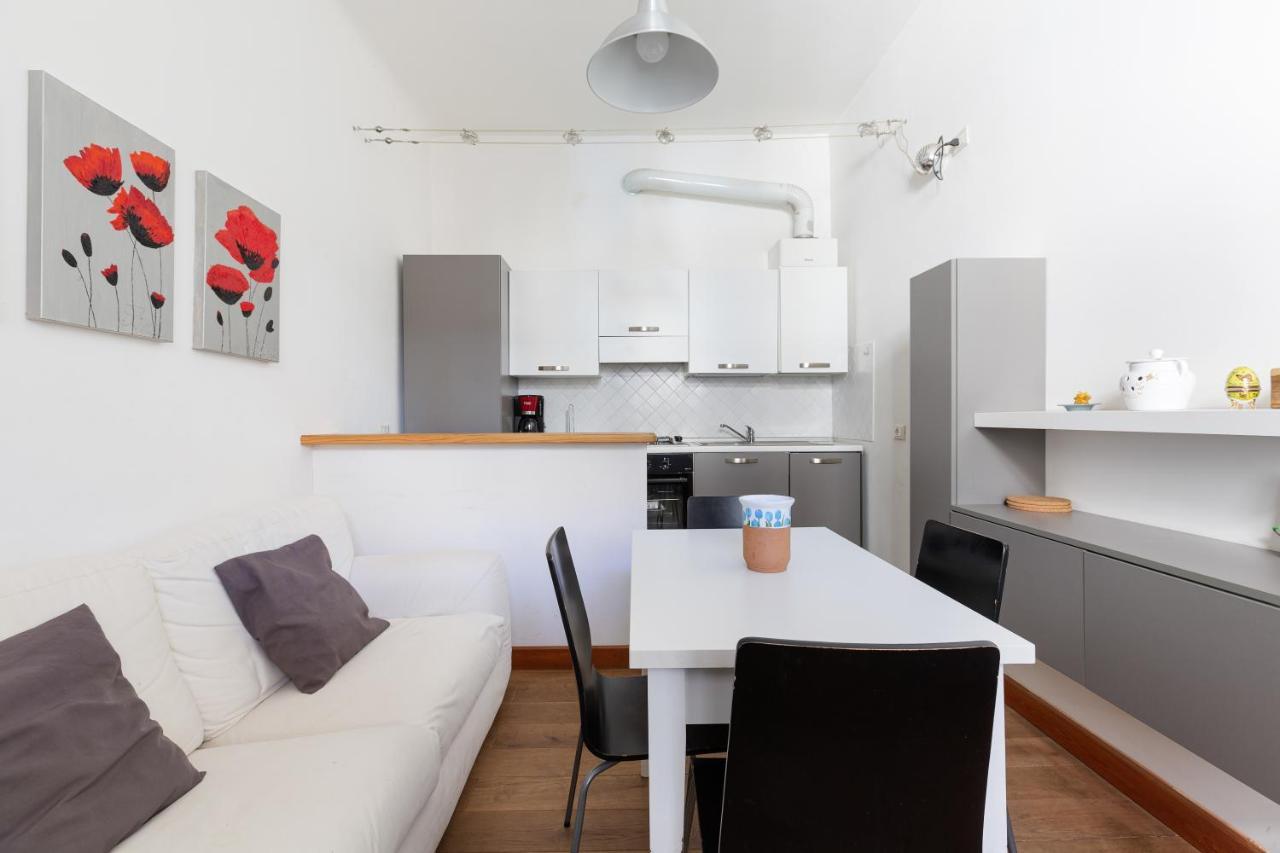 Milan Comfy Apt - Calvairate Districtアパートメント エクステリア 写真